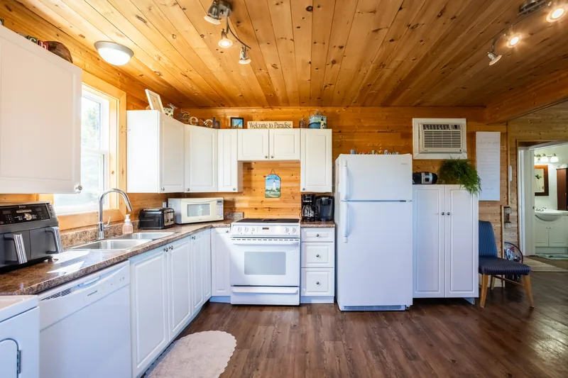 Kitchen and dining area