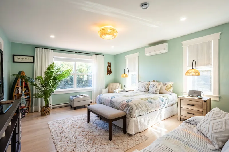 Bedroom with seating area
