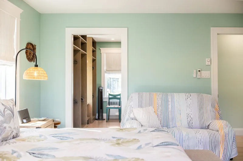 Bedroom and adjoining closet
