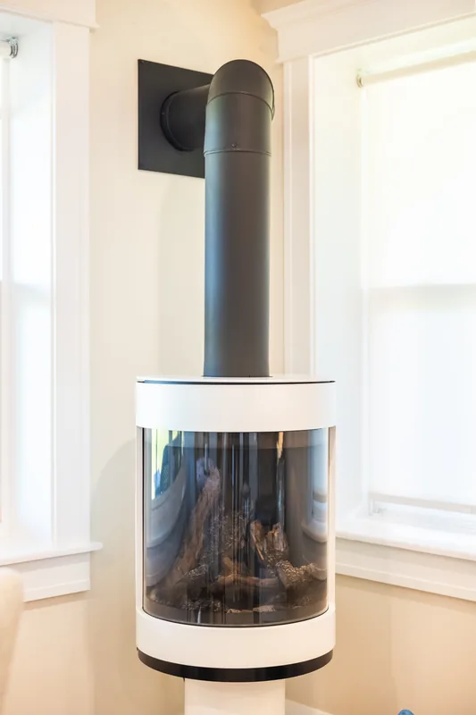 Freestanding fireplace