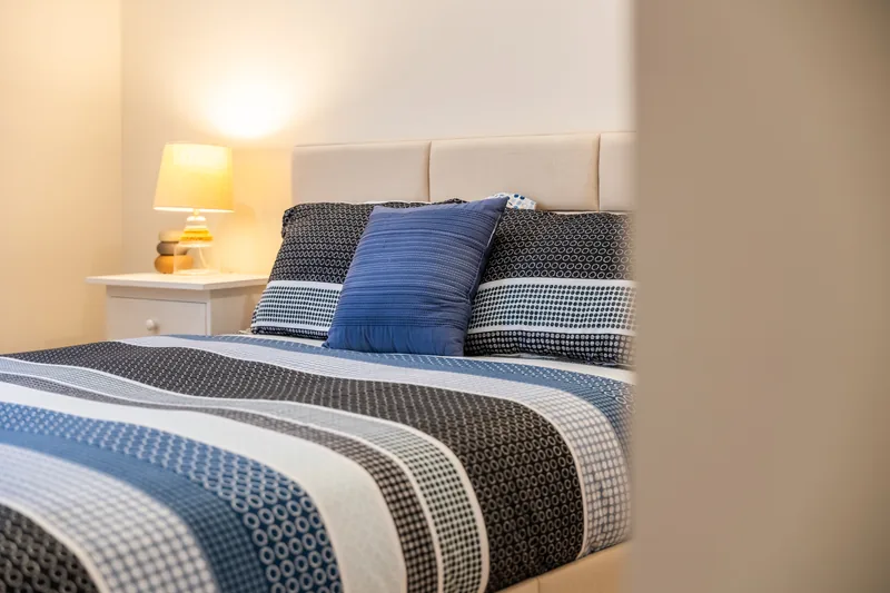 Bedroom detail
