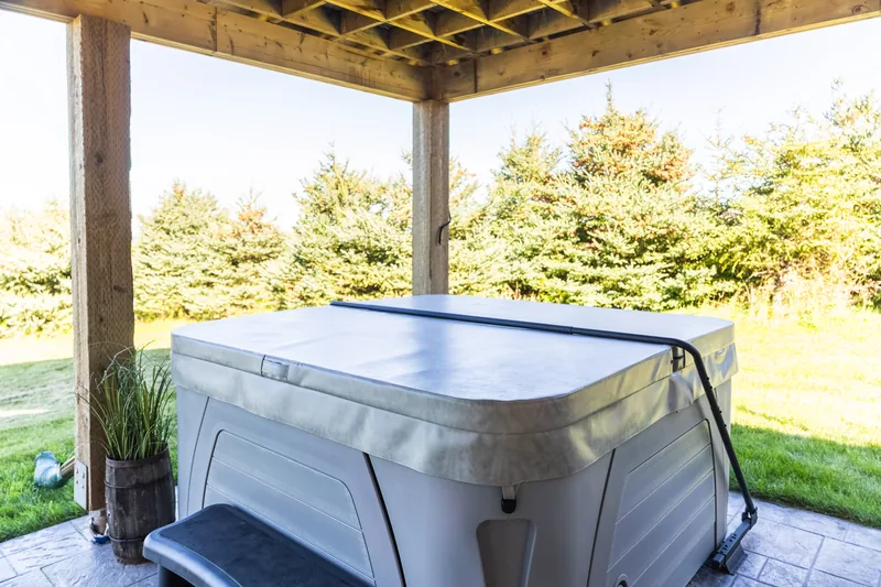 Hot tub on the covered patio