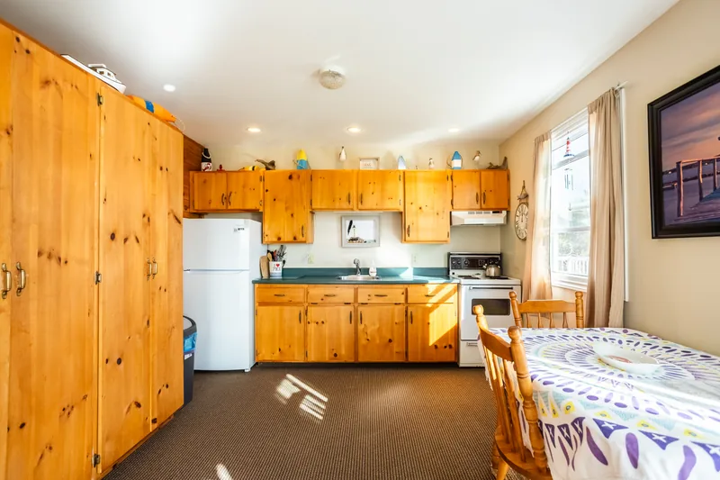 Kitchen and dining area